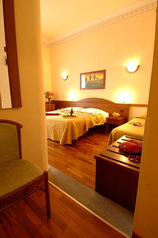 Hotel Palazzo Vecchio Флоренция Стая снимка